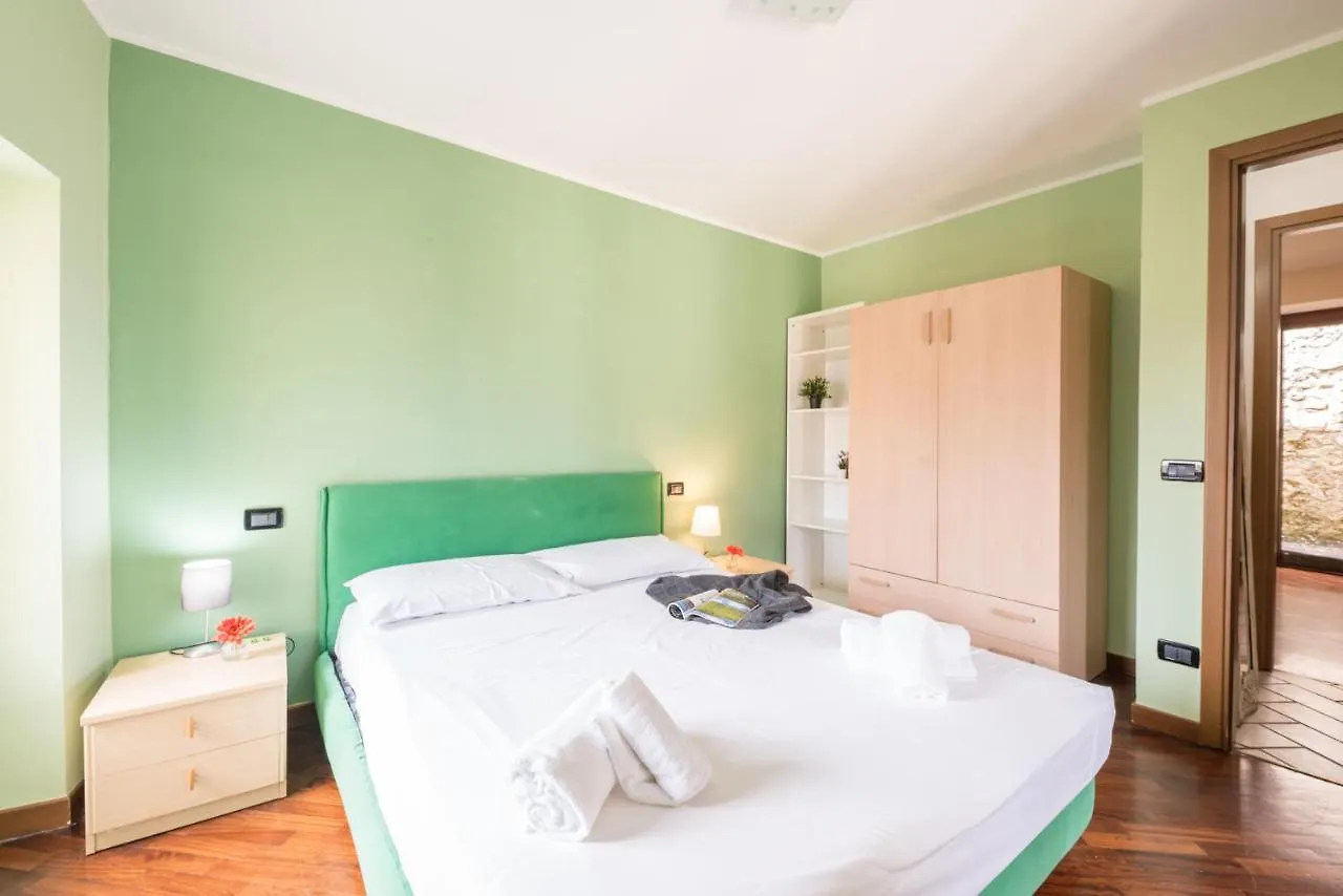 Bright Apartments Moniga - Castle Bells Moniga del Garda