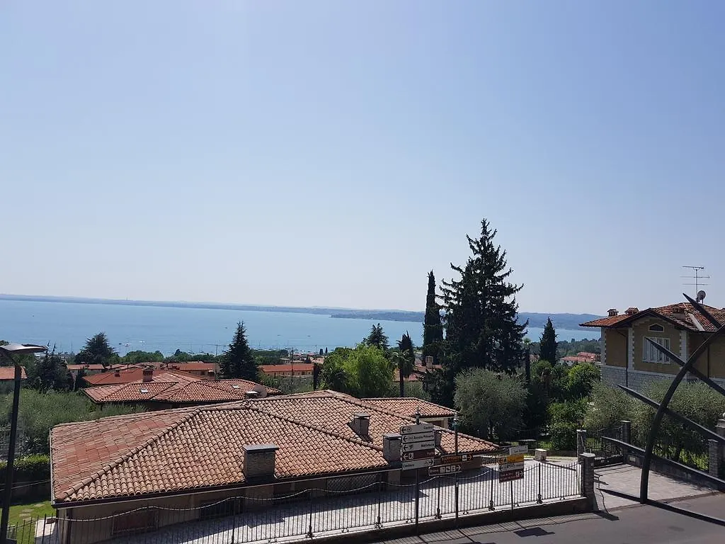 Bright Apartments Moniga - Castle Bells Moniga del Garda